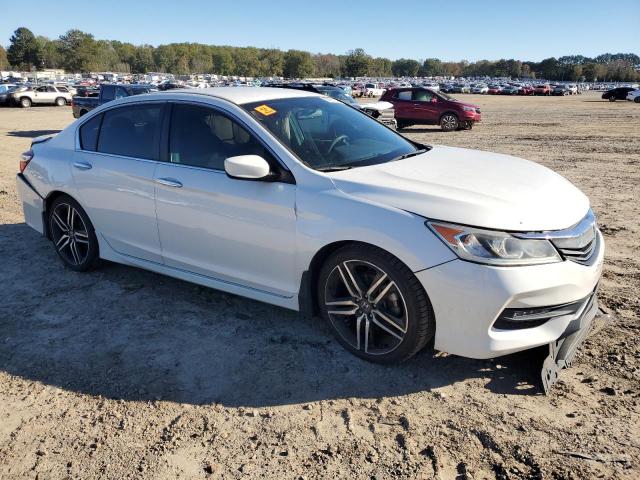 Photo 3 VIN: 1HGCR2F57GA062986 - HONDA ACCORD SPO 