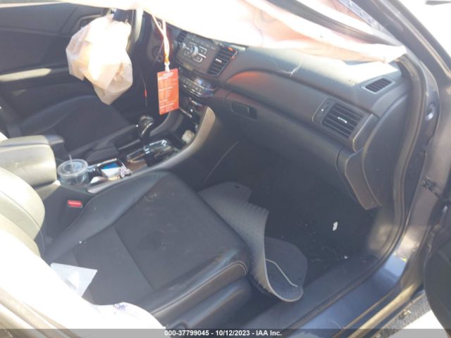 Photo 4 VIN: 1HGCR2F57GA066214 - HONDA ACCORD 