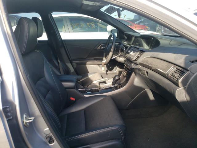 Photo 4 VIN: 1HGCR2F57GA113953 - HONDA ACCORD 