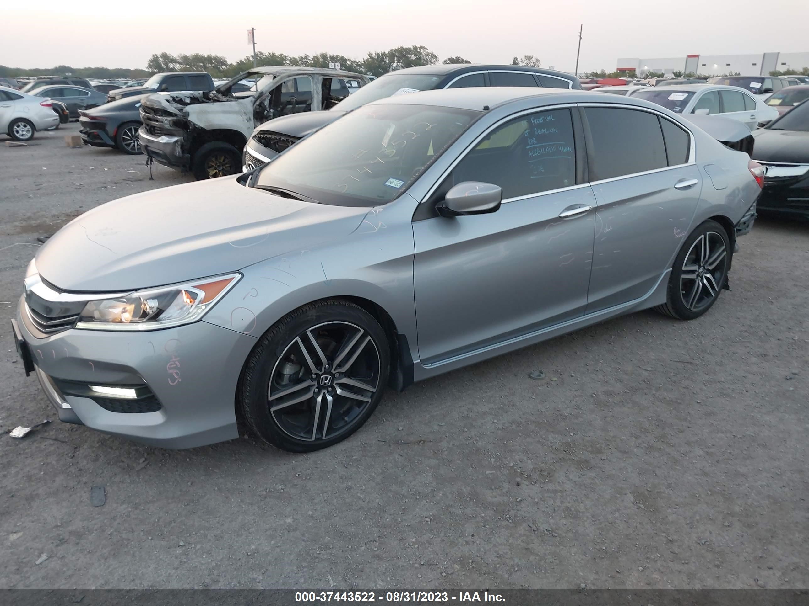 Photo 1 VIN: 1HGCR2F57GA161355 - HONDA ACCORD 