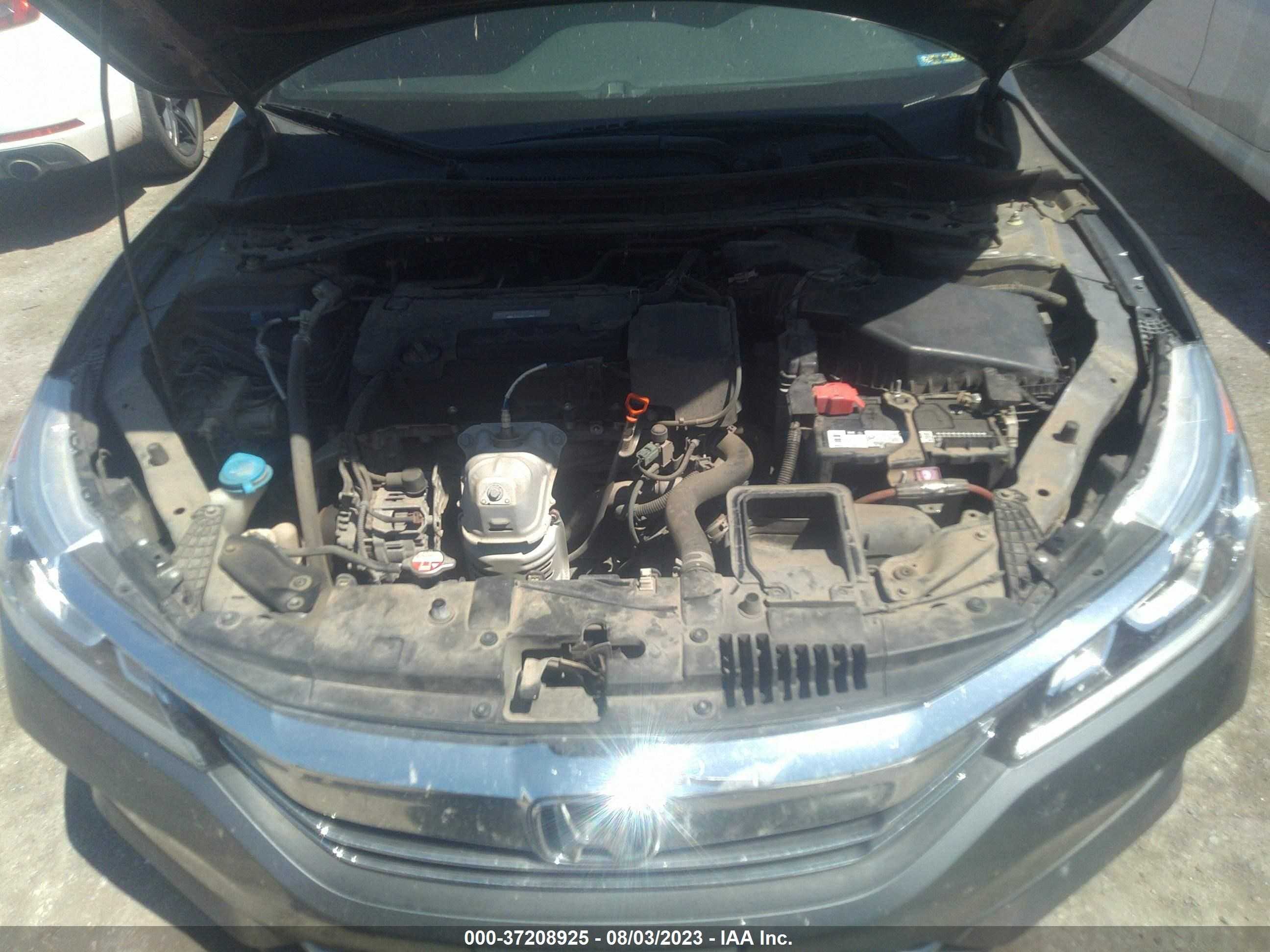 Photo 9 VIN: 1HGCR2F57GA185042 - HONDA ACCORD 