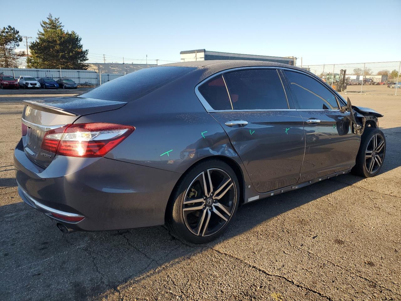 Photo 2 VIN: 1HGCR2F57GA240993 - HONDA ACCORD 