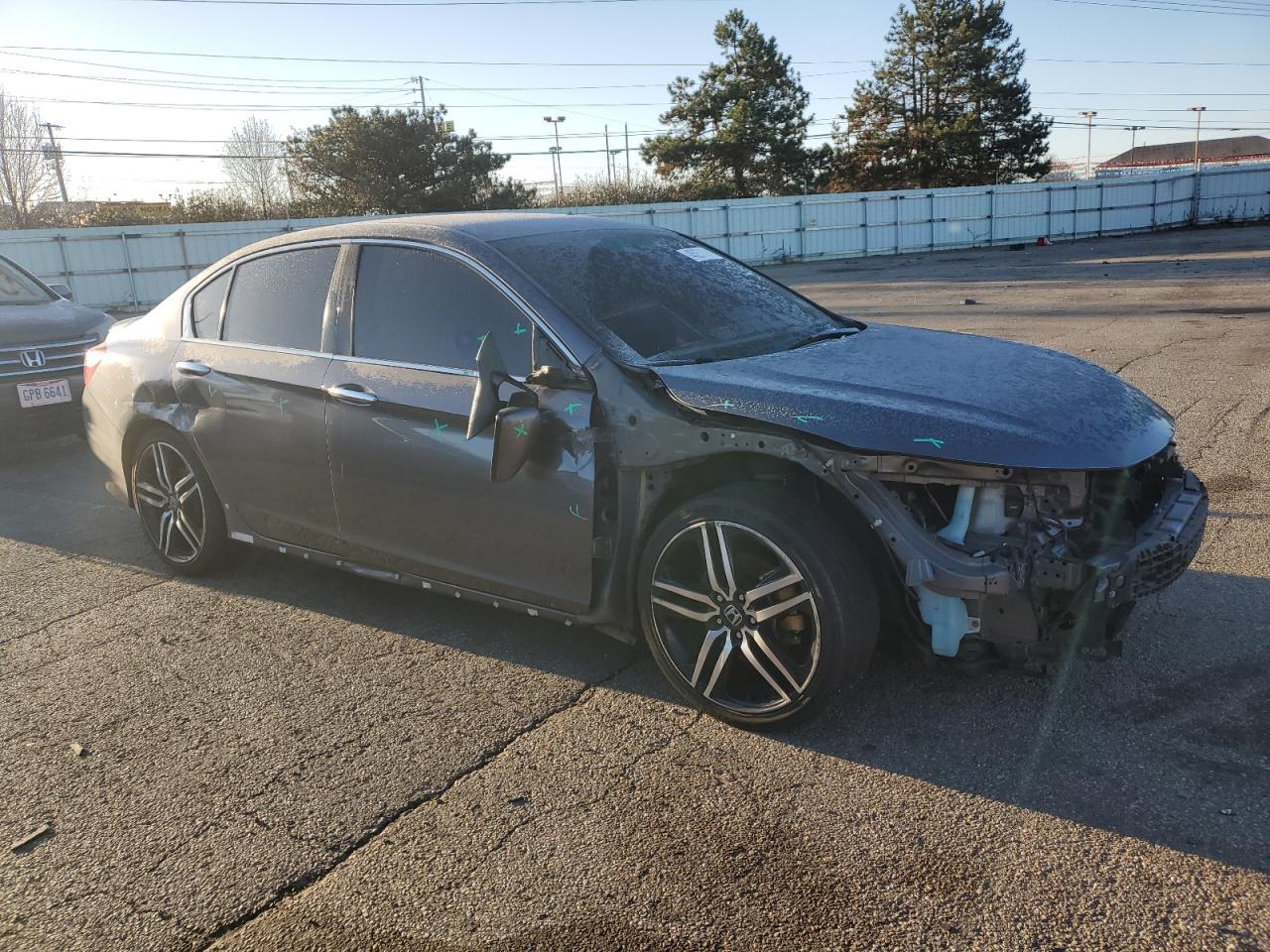 Photo 3 VIN: 1HGCR2F57GA240993 - HONDA ACCORD 