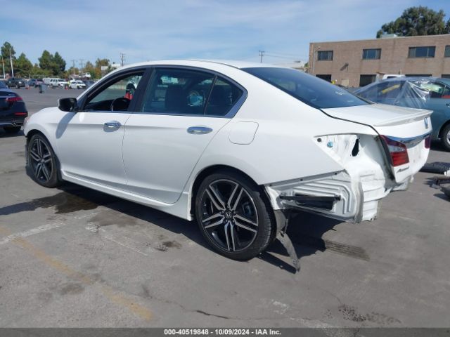 Photo 2 VIN: 1HGCR2F57GA244090 - HONDA ACCORD 