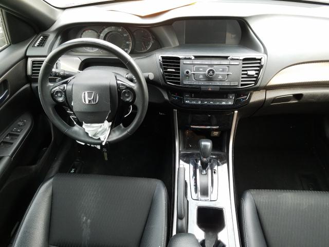 Photo 8 VIN: 1HGCR2F57HA004040 - HONDA ACCORD SPO 