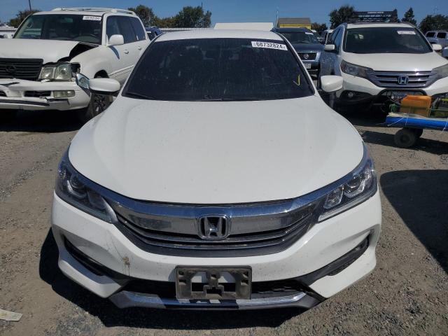 Photo 4 VIN: 1HGCR2F57HA014826 - HONDA ACCORD SPO 