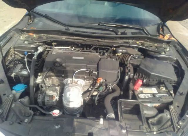 Photo 9 VIN: 1HGCR2F57HA053383 - HONDA ACCORD SEDAN 