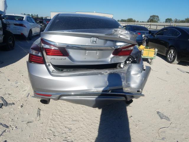 Photo 8 VIN: 1HGCR2F57HA064934 - HONDA ACCORD SPO 