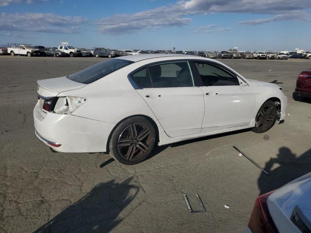 Photo 2 VIN: 1HGCR2F57HA070278 - HONDA ACCORD SPO 