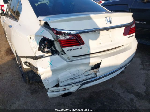 Photo 5 VIN: 1HGCR2F57HA081801 - HONDA ACCORD 