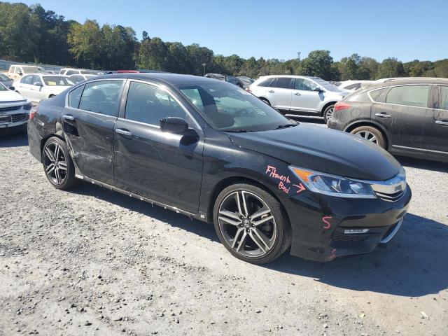 Photo 3 VIN: 1HGCR2F57HA083810 - HONDA ACCORD SPO 