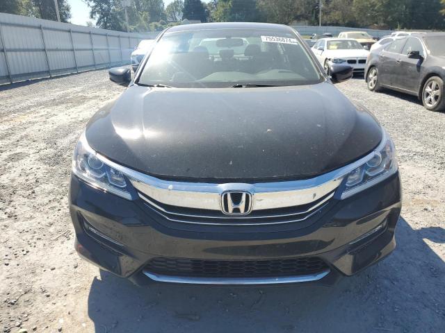 Photo 4 VIN: 1HGCR2F57HA083810 - HONDA ACCORD SPO 