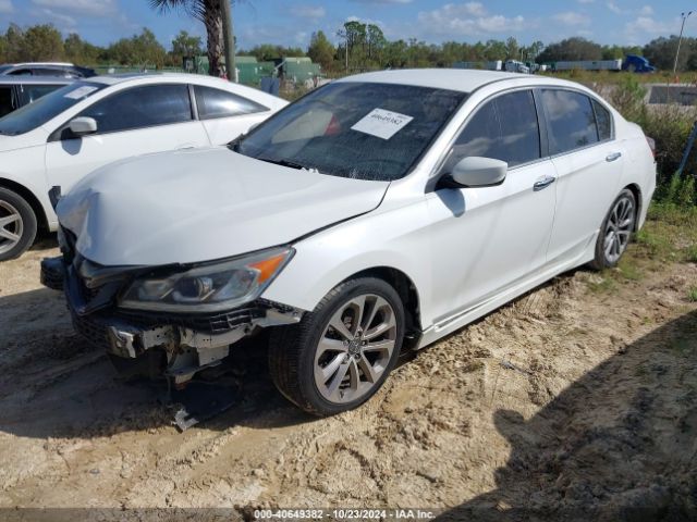 Photo 1 VIN: 1HGCR2F57HA092426 - HONDA ACCORD 