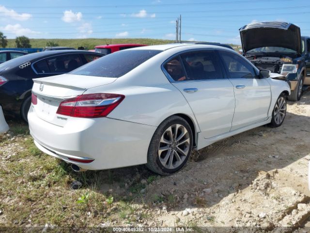 Photo 3 VIN: 1HGCR2F57HA092426 - HONDA ACCORD 