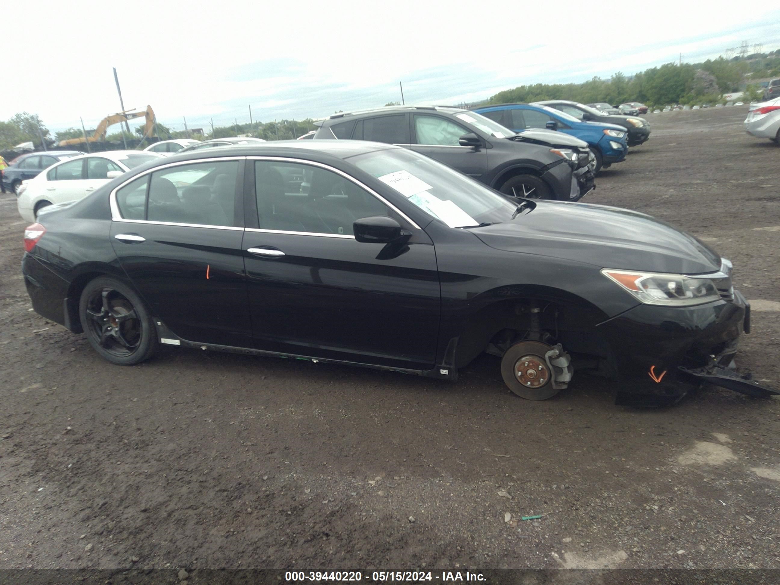 Photo 5 VIN: 1HGCR2F57HA102758 - HONDA ACCORD 