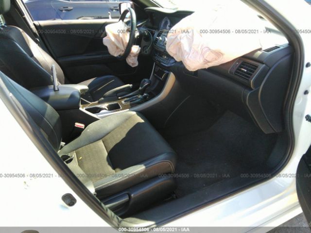 Photo 4 VIN: 1HGCR2F57HA144962 - HONDA ACCORD SEDAN 