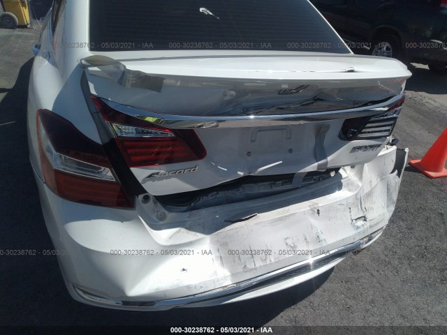 Photo 5 VIN: 1HGCR2F57HA178335 - HONDA ACCORD SEDAN 