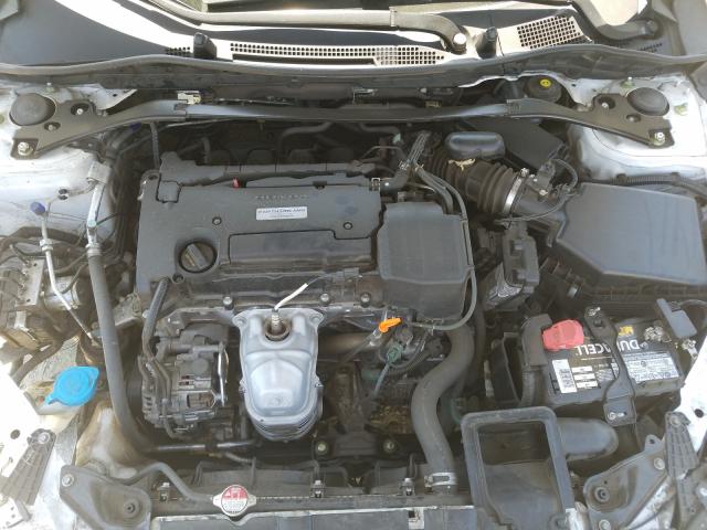 Photo 6 VIN: 1HGCR2F57HA181851 - HONDA ACCORD SPO 