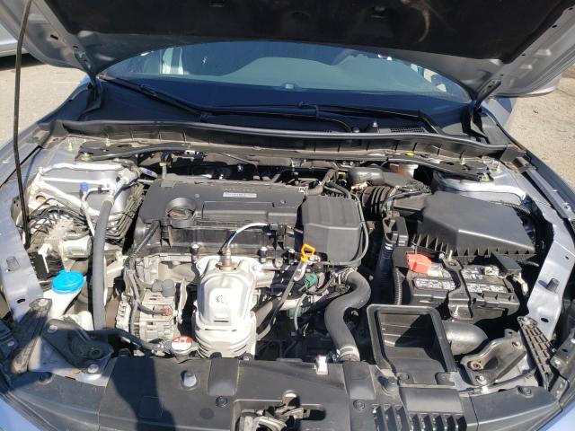 Photo 6 VIN: 1HGCR2F57HA216601 - HONDA ACCORD SPO 