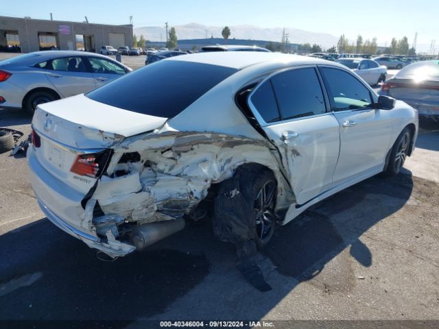 Photo 3 VIN: 1HGCR2F57HA220647 - HONDA ACCORD 