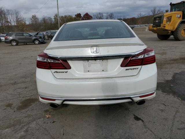 Photo 5 VIN: 1HGCR2F57HA227047 - HONDA ACCORD SPO 