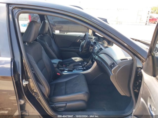 Photo 4 VIN: 1HGCR2F57HA241577 - HONDA ACCORD 