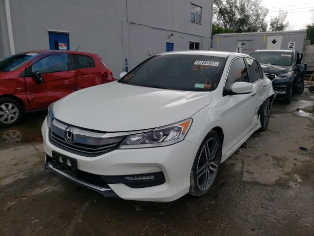 Photo 1 VIN: 1HGCR2F57HA266088 - HONDA ACCORD SPO 