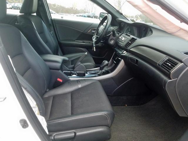 Photo 4 VIN: 1HGCR2F57HA284199 - HONDA ACCORD SPO 