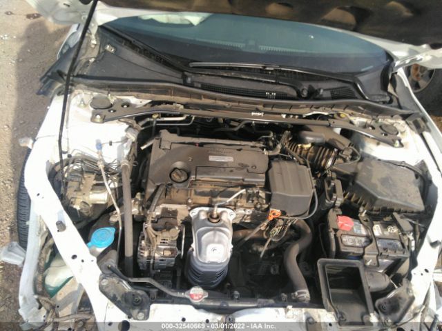 Photo 9 VIN: 1HGCR2F57HA285644 - HONDA ACCORD SEDAN 