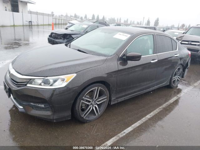 Photo 1 VIN: 1HGCR2F57HA290133 - HONDA ACCORD 