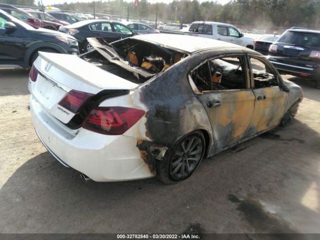 Photo 3 VIN: 1HGCR2F58DA029894 - HONDA ACCORD SDN 