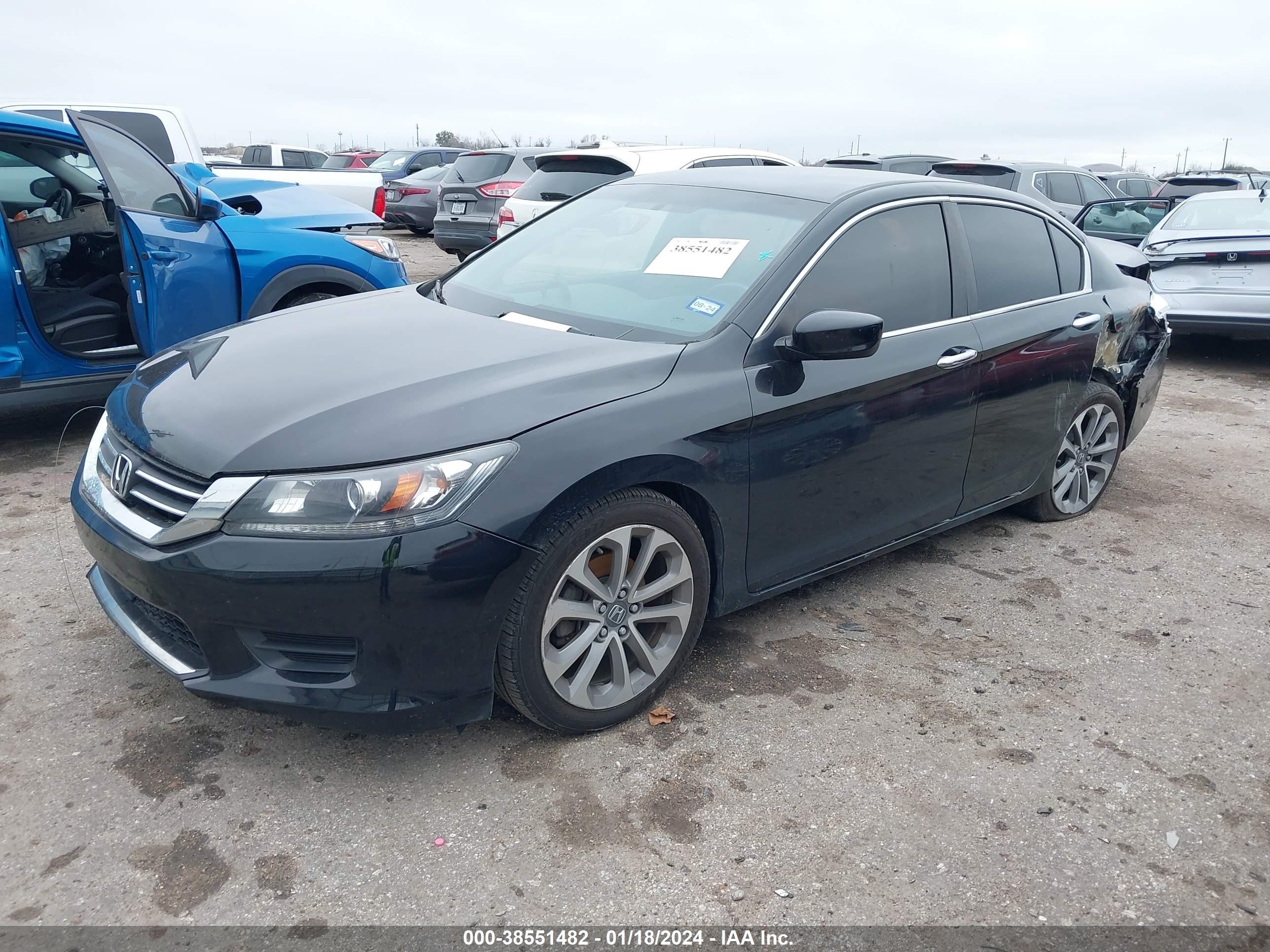 Photo 1 VIN: 1HGCR2F58DA033489 - HONDA ACCORD 