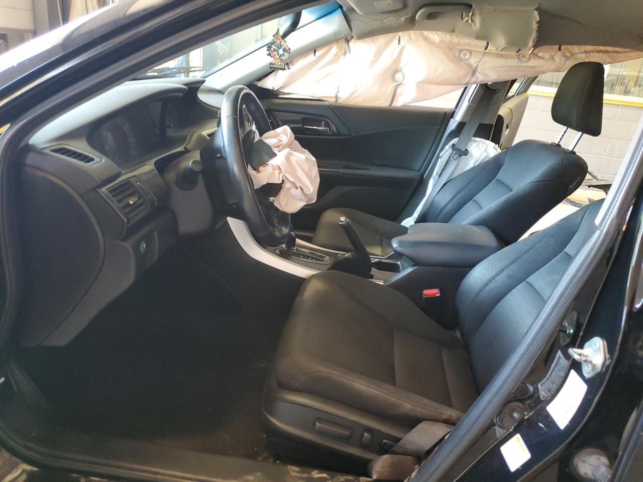 Photo 6 VIN: 1HGCR2F58DA115898 - HONDA ACCORD 