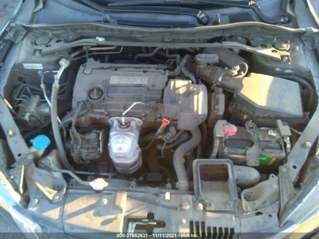 Photo 9 VIN: 1HGCR2F58DA160016 - HONDA ACCORD SDN 