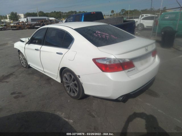 Photo 2 VIN: 1HGCR2F58DA200269 - HONDA ACCORD SDN 