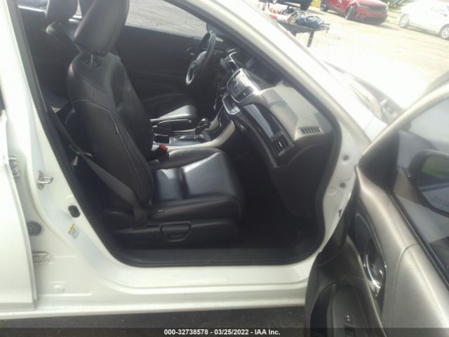 Photo 4 VIN: 1HGCR2F58DA200269 - HONDA ACCORD SDN 