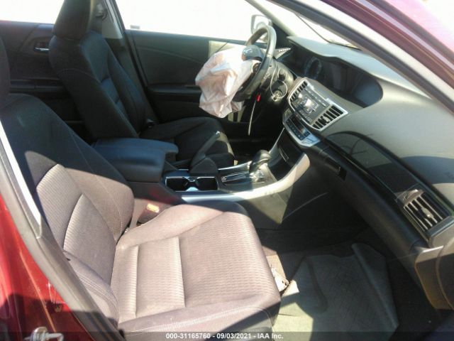 Photo 4 VIN: 1HGCR2F58DA262769 - HONDA ACCORD SDN 