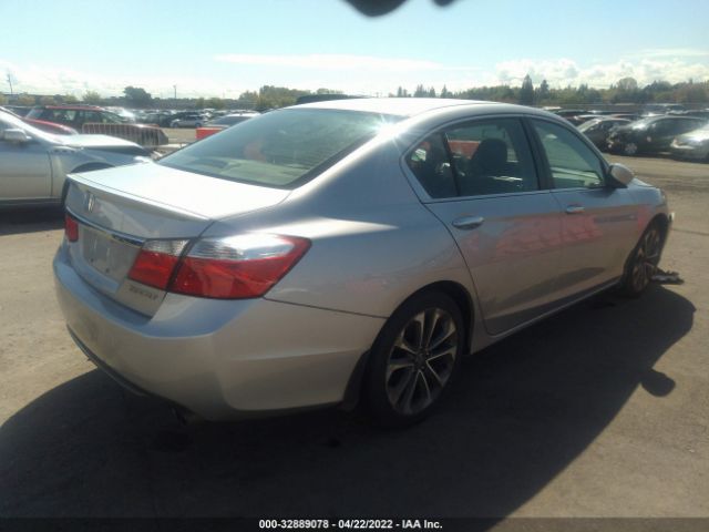 Photo 3 VIN: 1HGCR2F58DA273710 - HONDA ACCORD SDN 