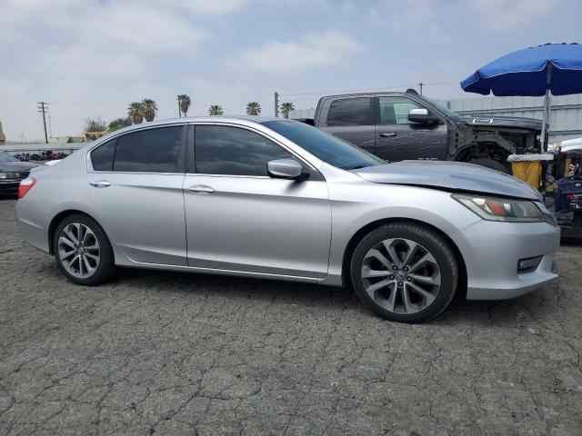 Photo 3 VIN: 1HGCR2F58EA029119 - HONDA ACCORD 