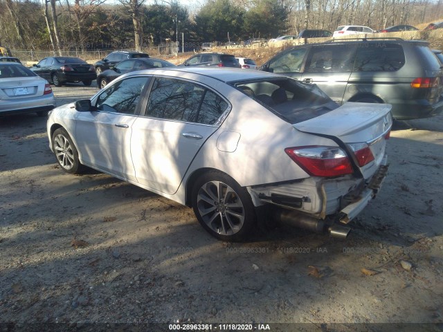 Photo 2 VIN: 1HGCR2F58EA120374 - HONDA ACCORD SEDAN 