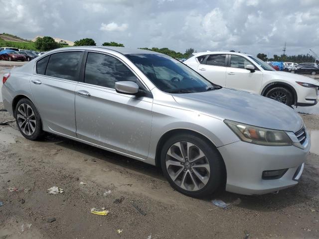 Photo 3 VIN: 1HGCR2F58EA124182 - HONDA ACCORD SPO 