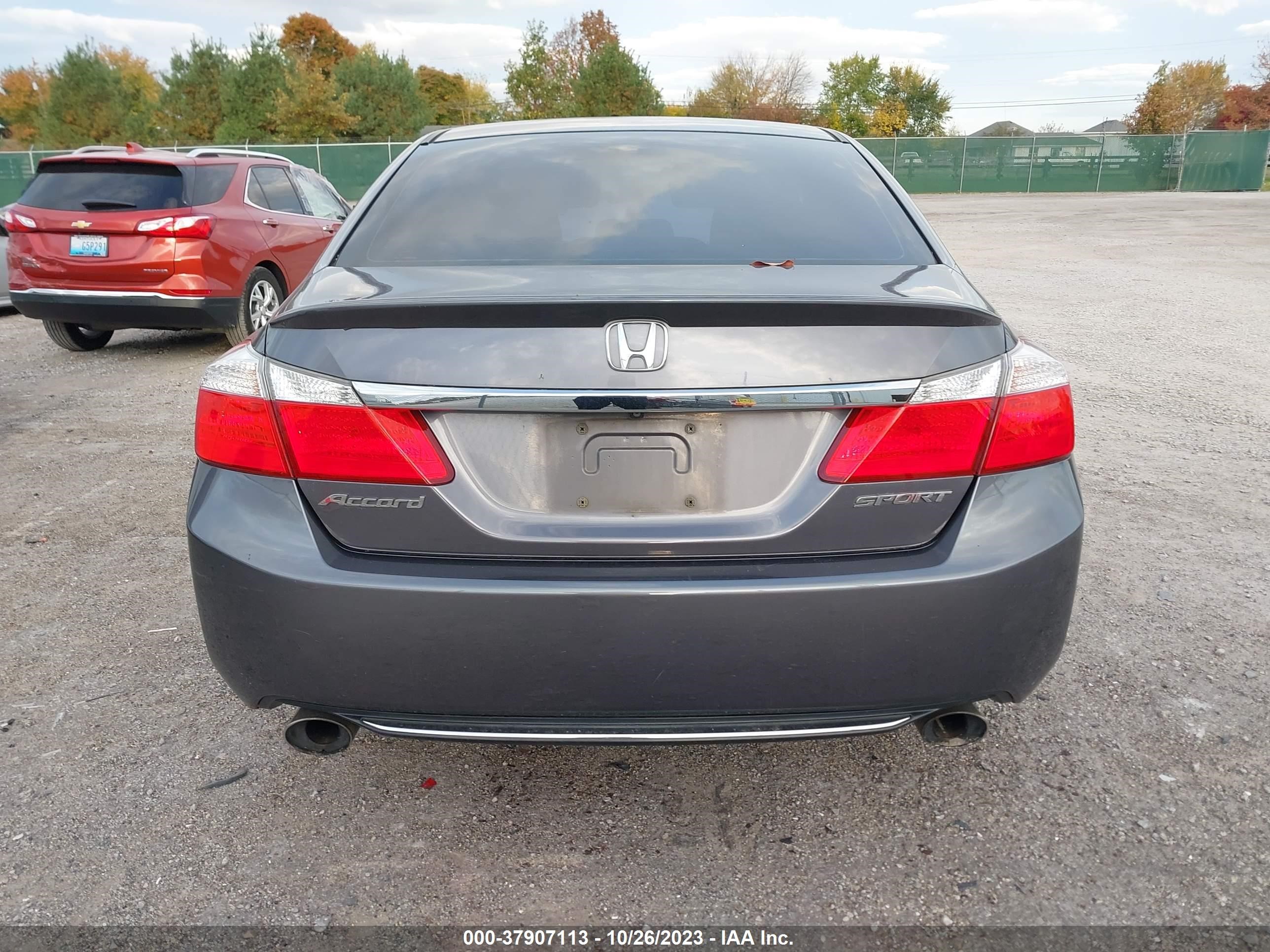 Photo 15 VIN: 1HGCR2F58EA181840 - HONDA ACCORD 