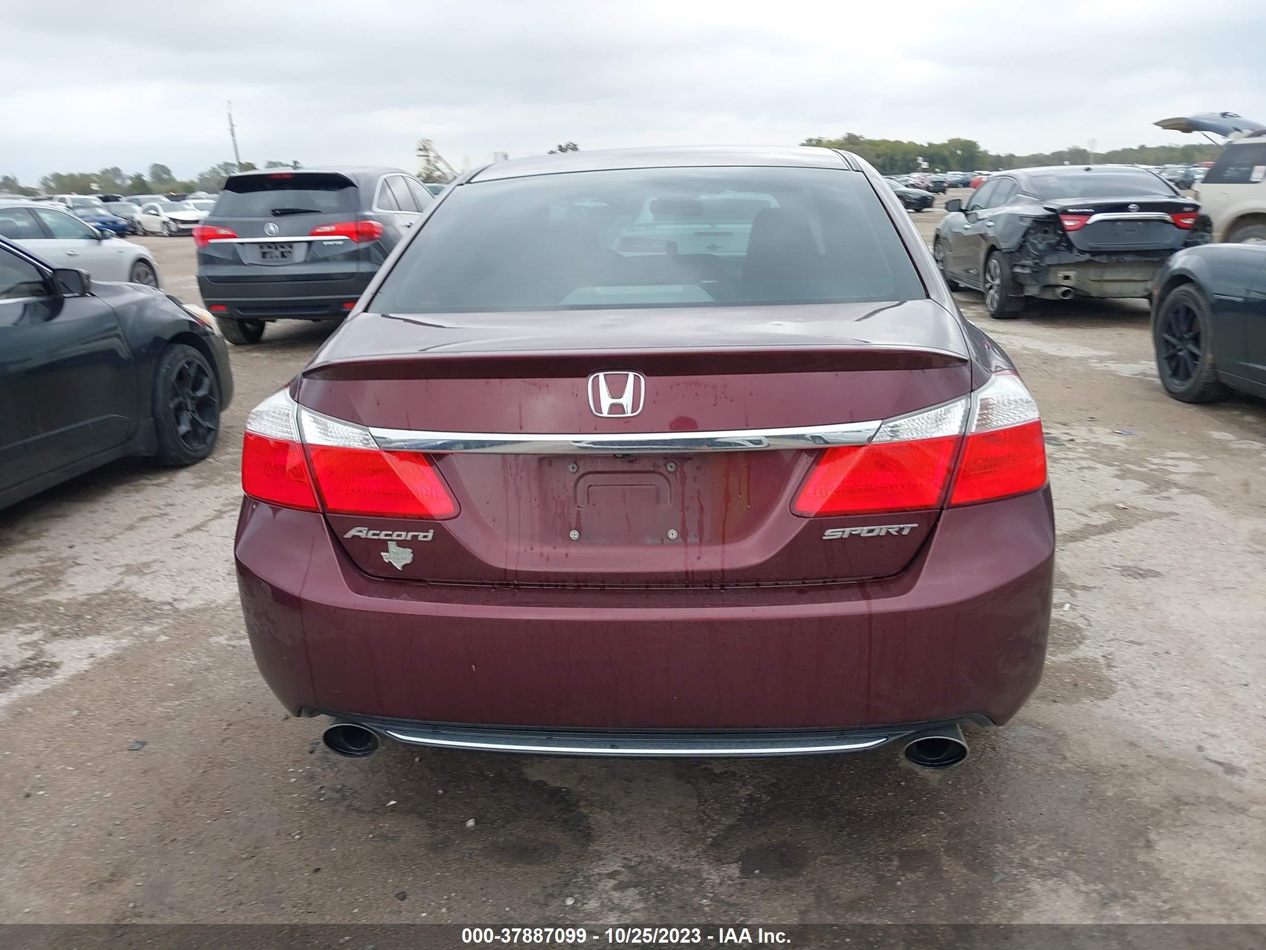 Photo 15 VIN: 1HGCR2F58EA202525 - HONDA ACCORD 