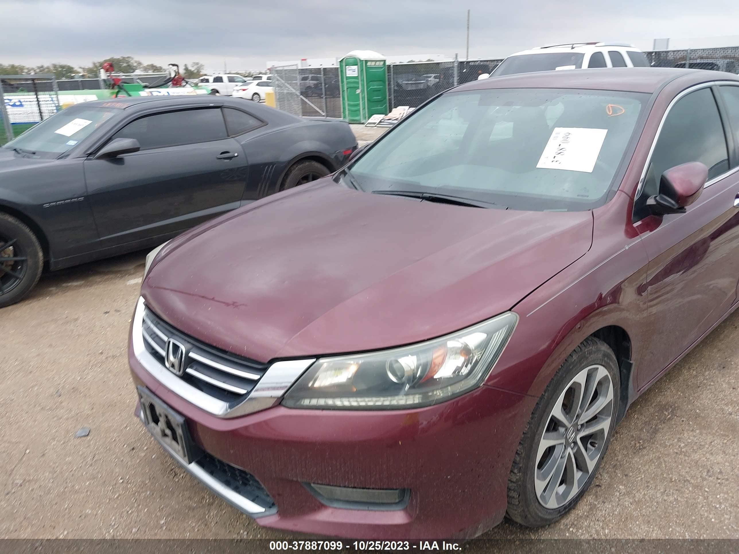 Photo 5 VIN: 1HGCR2F58EA202525 - HONDA ACCORD 