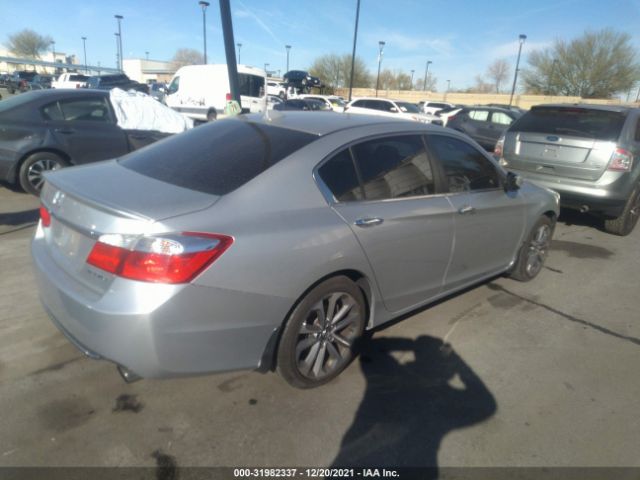 Photo 3 VIN: 1HGCR2F58EA208423 - HONDA ACCORD SEDAN 