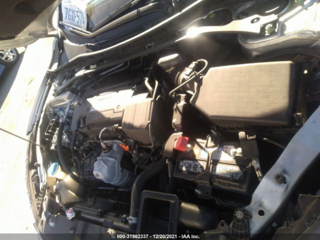 Photo 9 VIN: 1HGCR2F58EA208423 - HONDA ACCORD SEDAN 