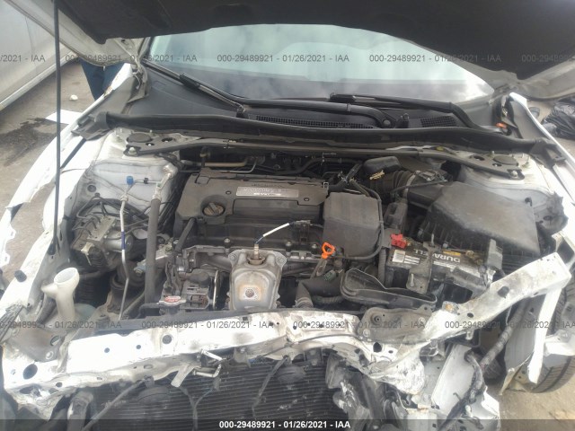 Photo 9 VIN: 1HGCR2F58EA210494 - HONDA ACCORD SEDAN 