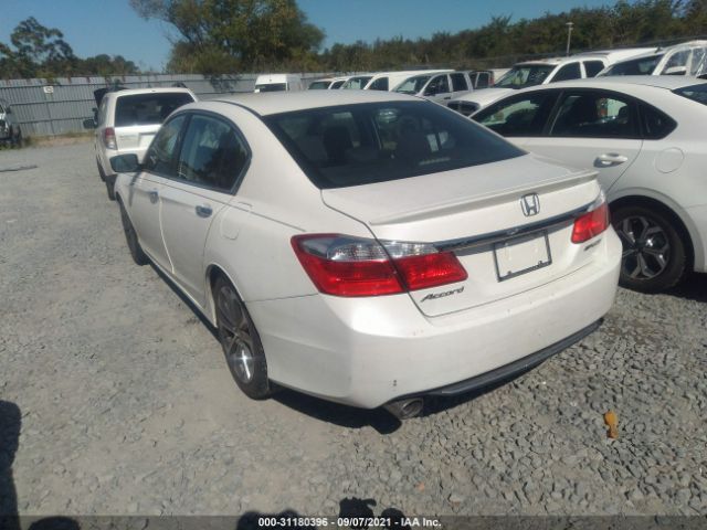 Photo 2 VIN: 1HGCR2F58EA222497 - HONDA ACCORD SEDAN 