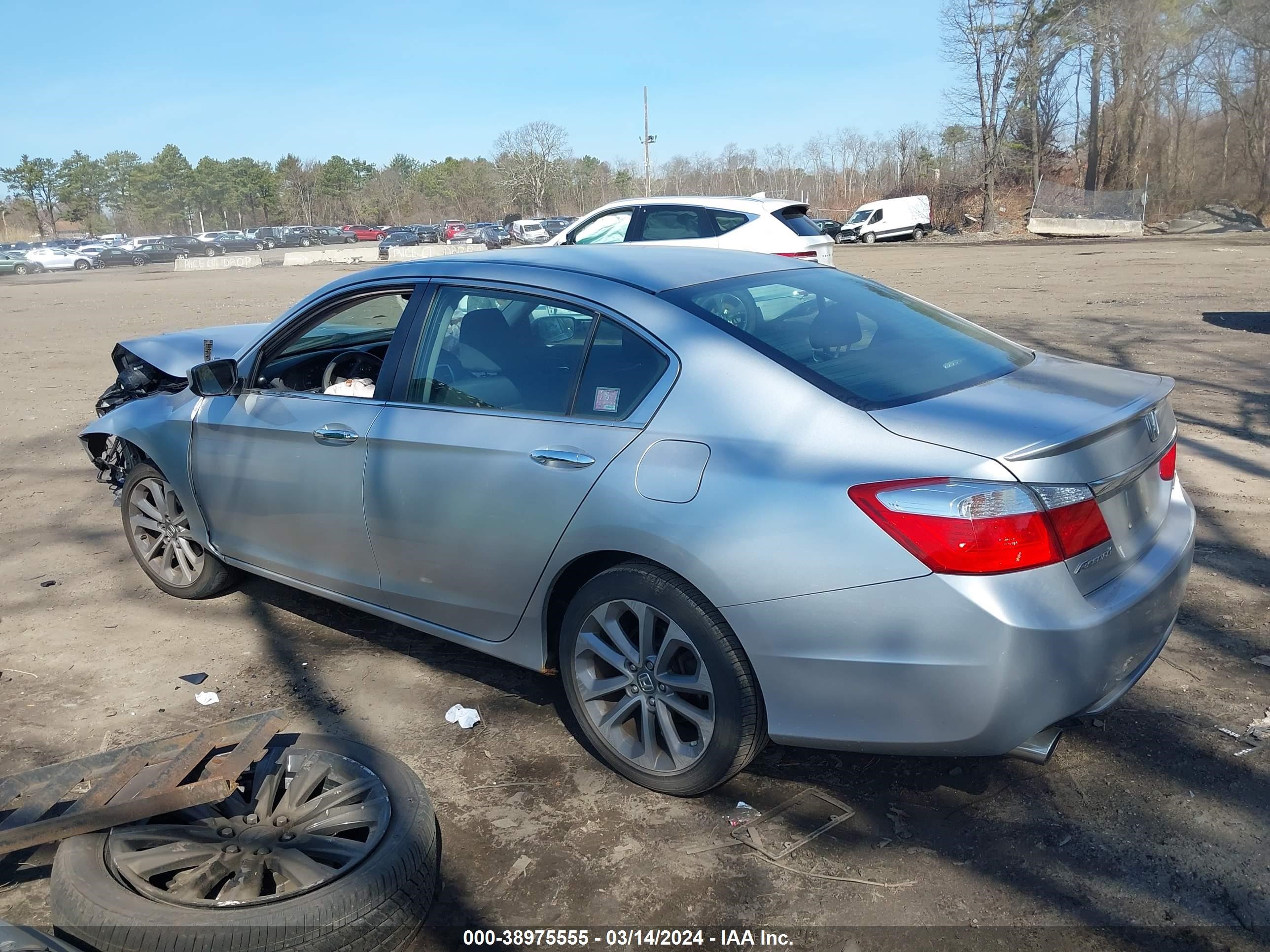 Photo 12 VIN: 1HGCR2F58EA306500 - HONDA ACCORD 