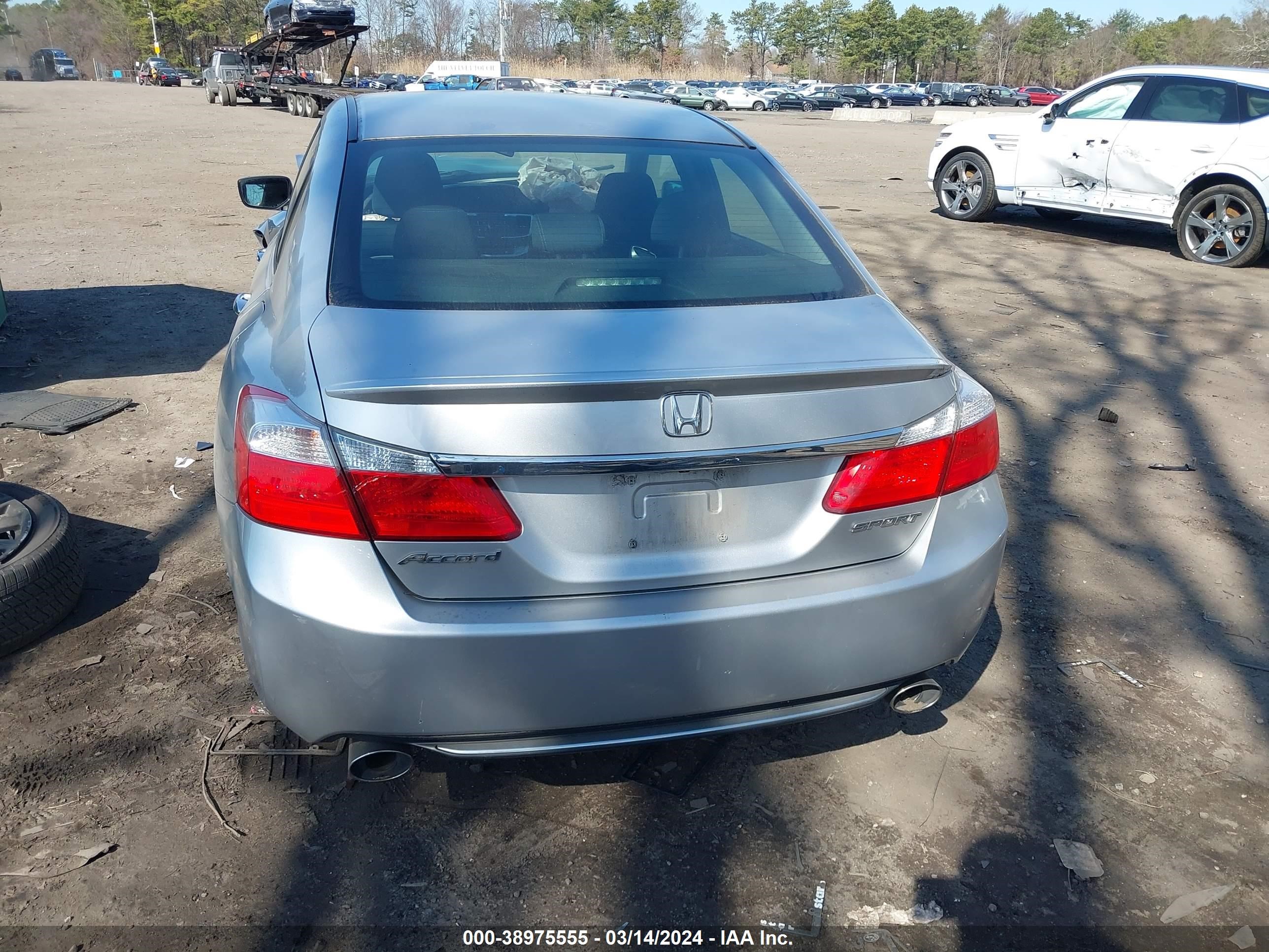 Photo 14 VIN: 1HGCR2F58EA306500 - HONDA ACCORD 